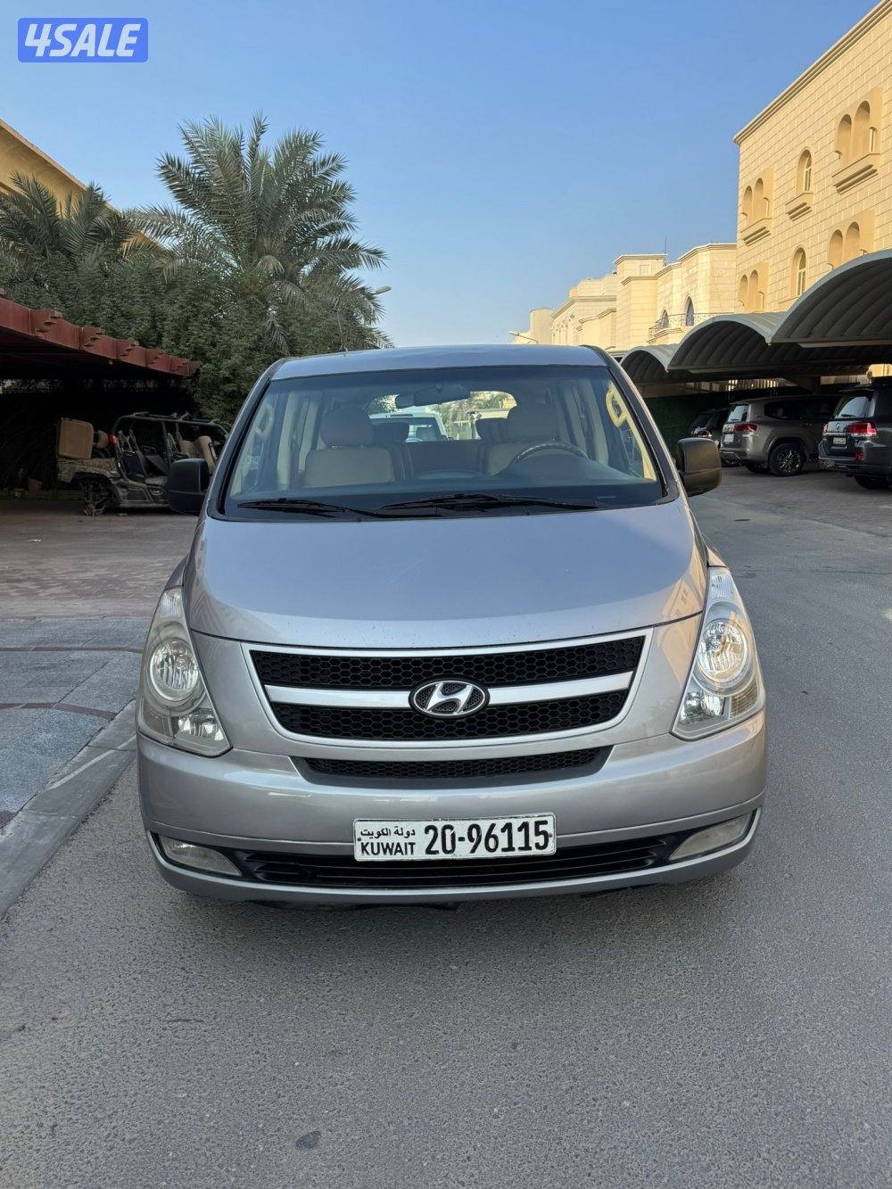 هونداي H1 موديل ٢٠١٤ صبغ الوكاله ماشي 2002