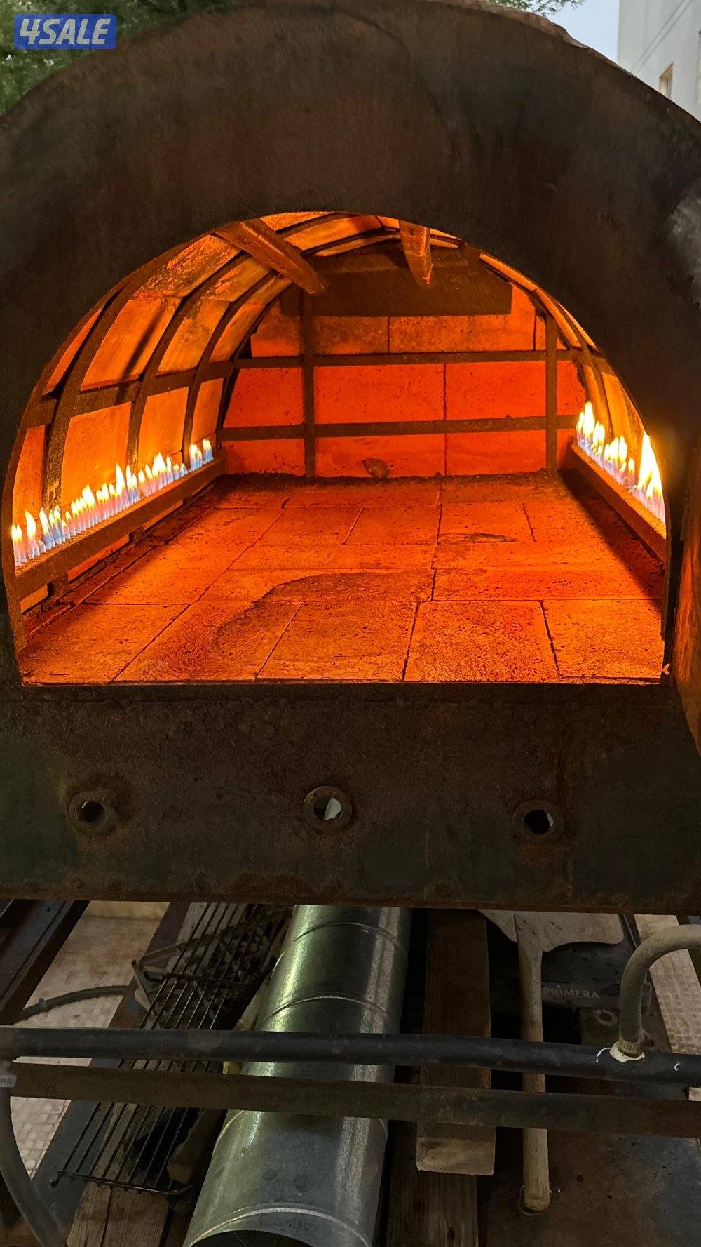 Hot brick oven1