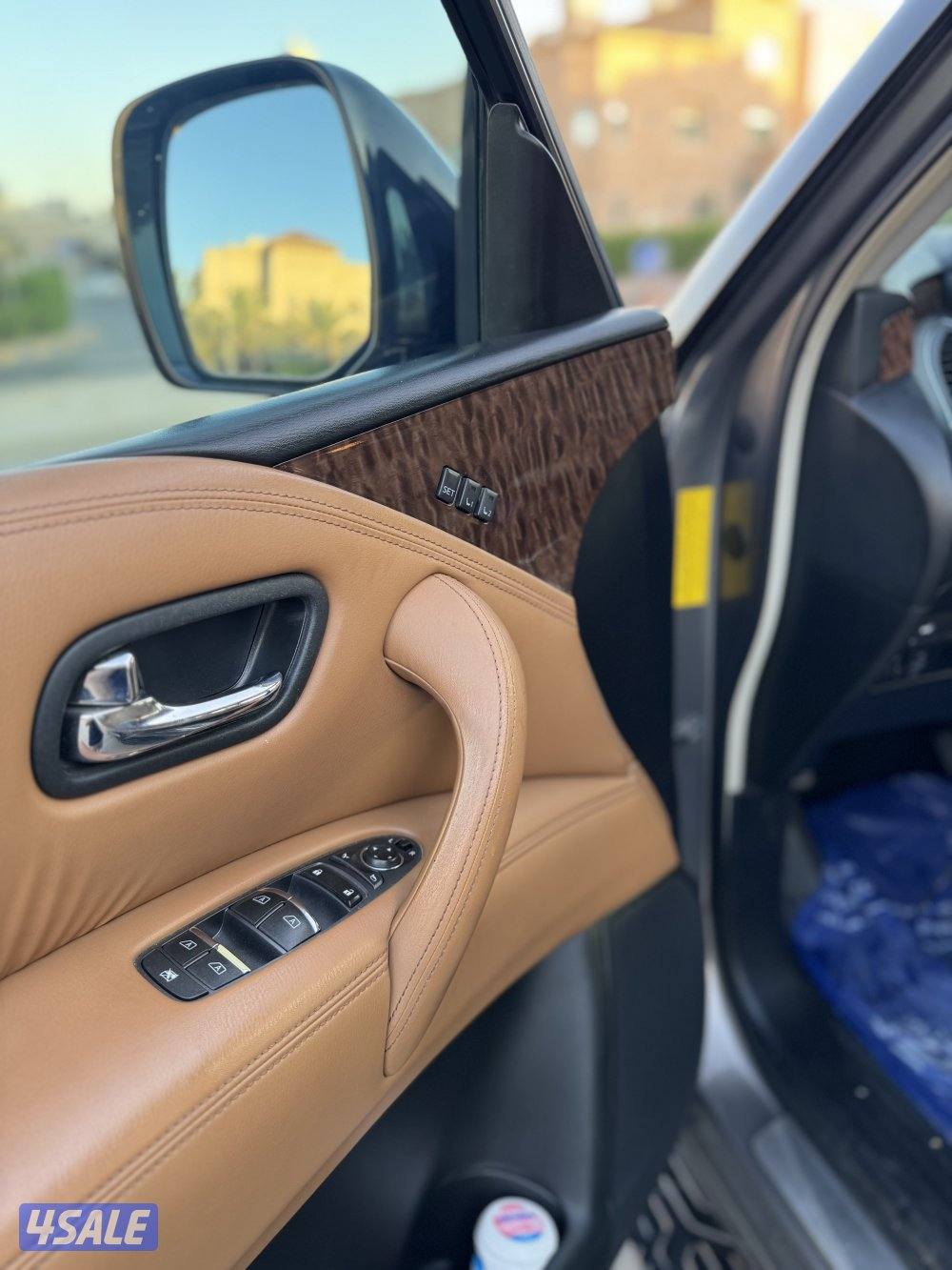 للبيع باترول بلاتينوم 2014 ماشي 2382