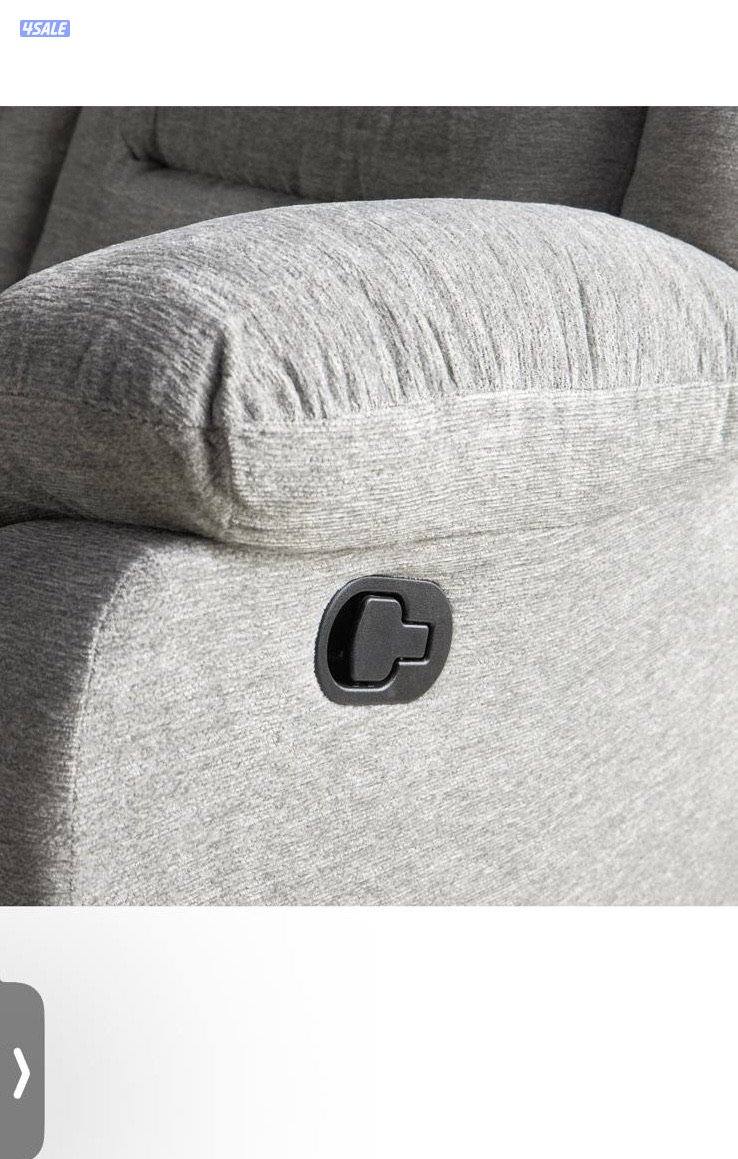 ليزي بوي 3 مقاعد كالجديده تصلح لغرفة الجلوس وسينما روم2