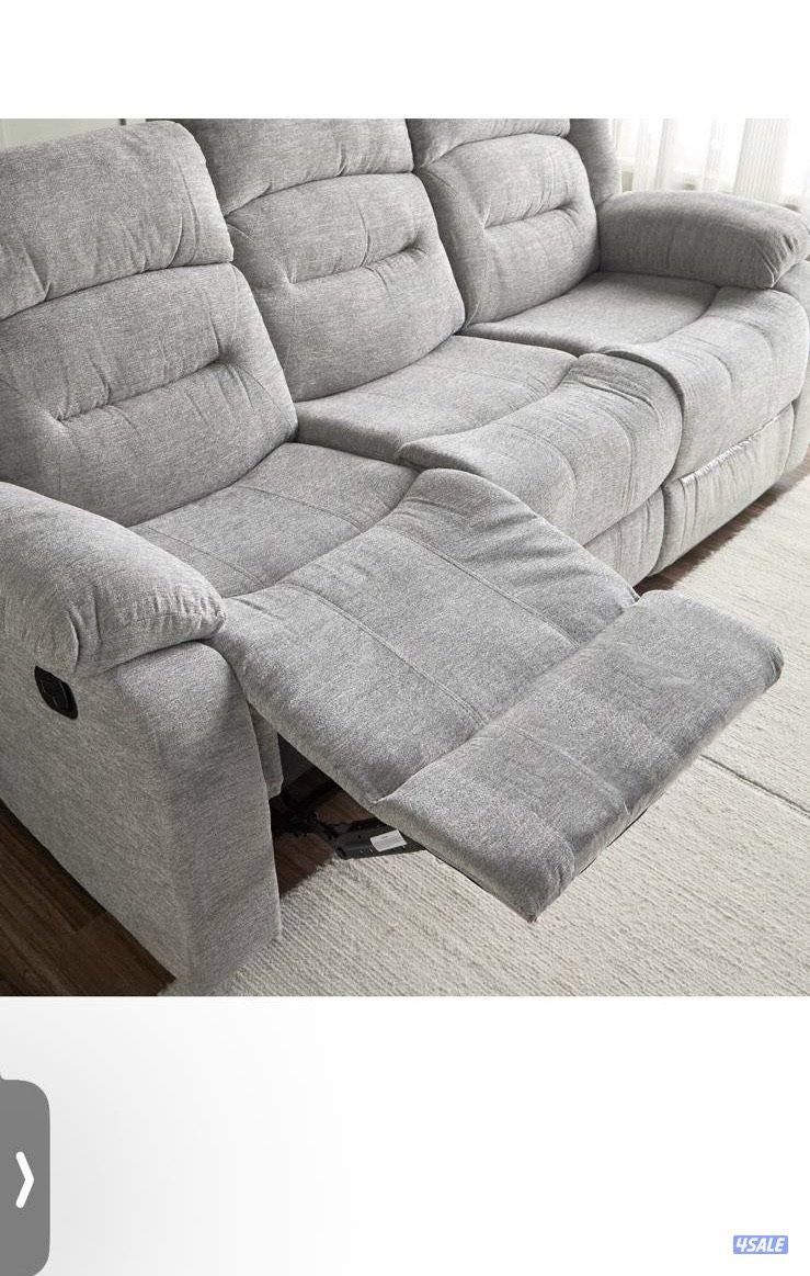 ليزي بوي 3 مقاعد كالجديده تصلح لغرفة الجلوس وسينما روم3