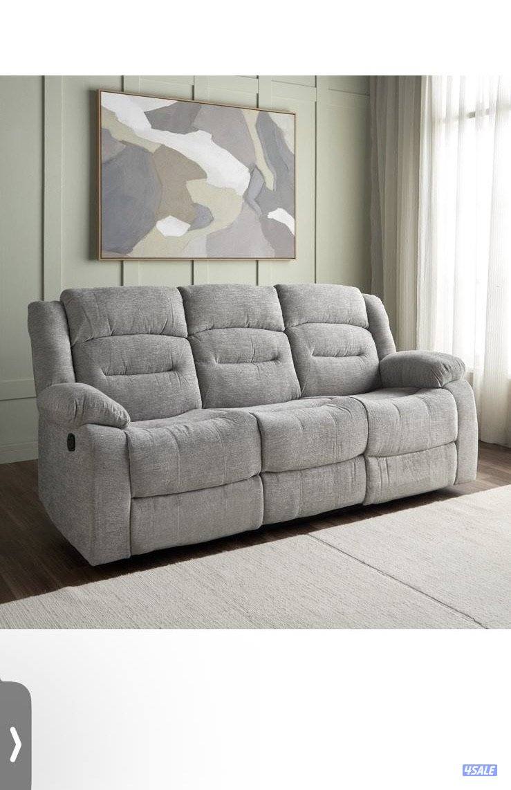 ليزي بوي 3 مقاعد كالجديده تصلح لغرفة الجلوس وسينما روم4