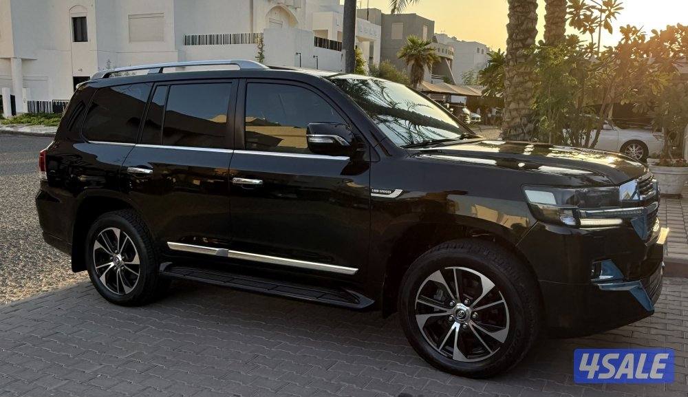للبيع لاند موديل 2016 وارد الساير صبغ وكاله بالكامل1