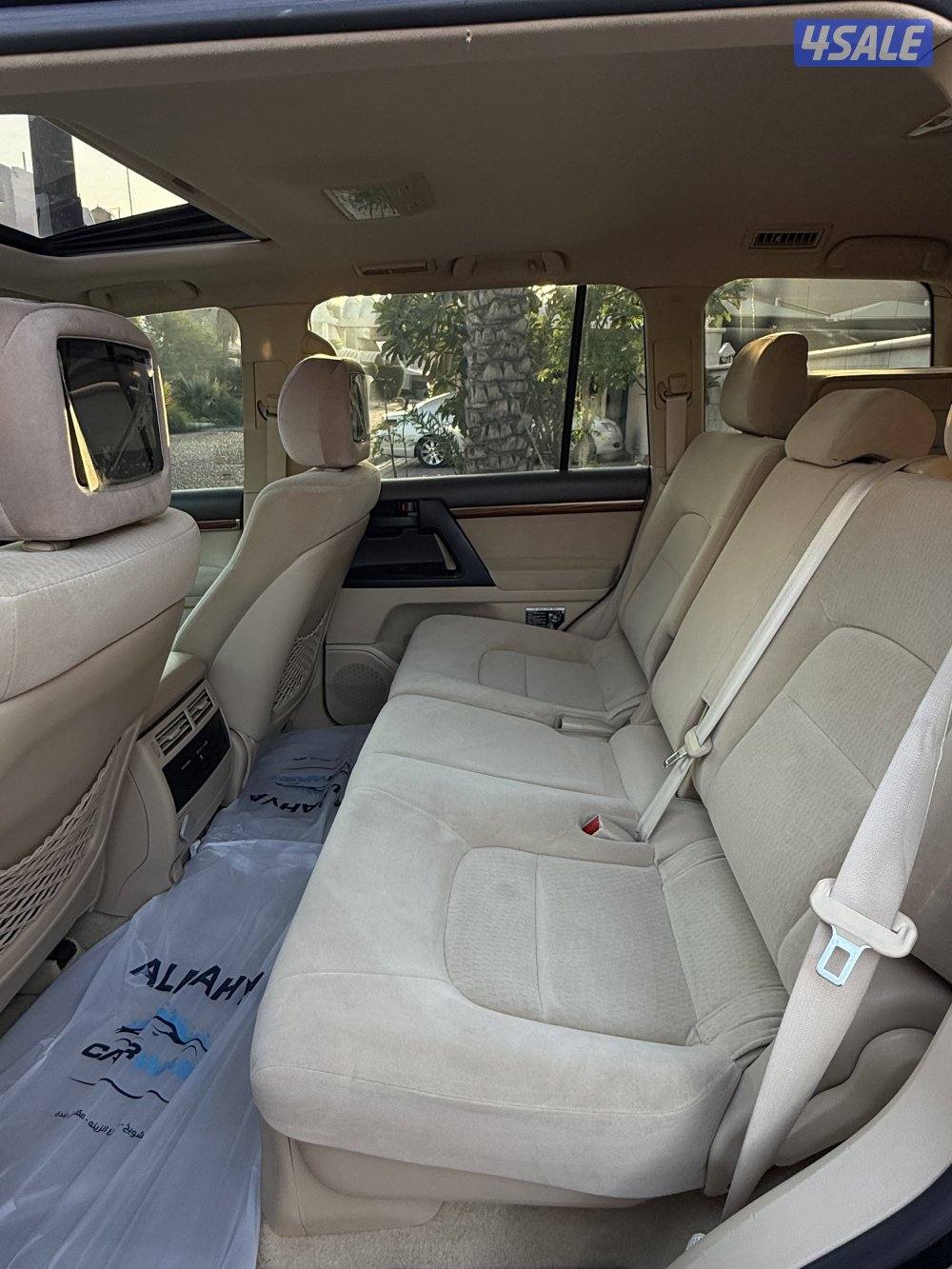 للبيع لاند موديل 2016 وارد الساير صبغ وكاله بالكامل9