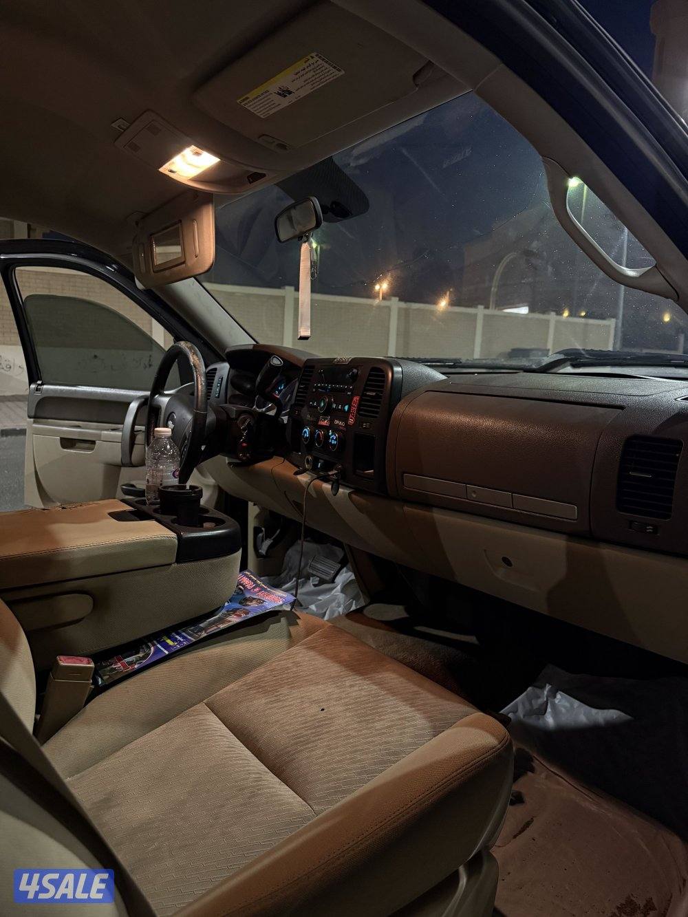 للبيع وانيت سلفرادوا2