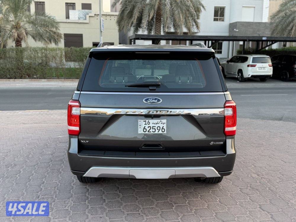 فورد اكسبدشن 2018 صبغ الوكاله عداد 118 الف5