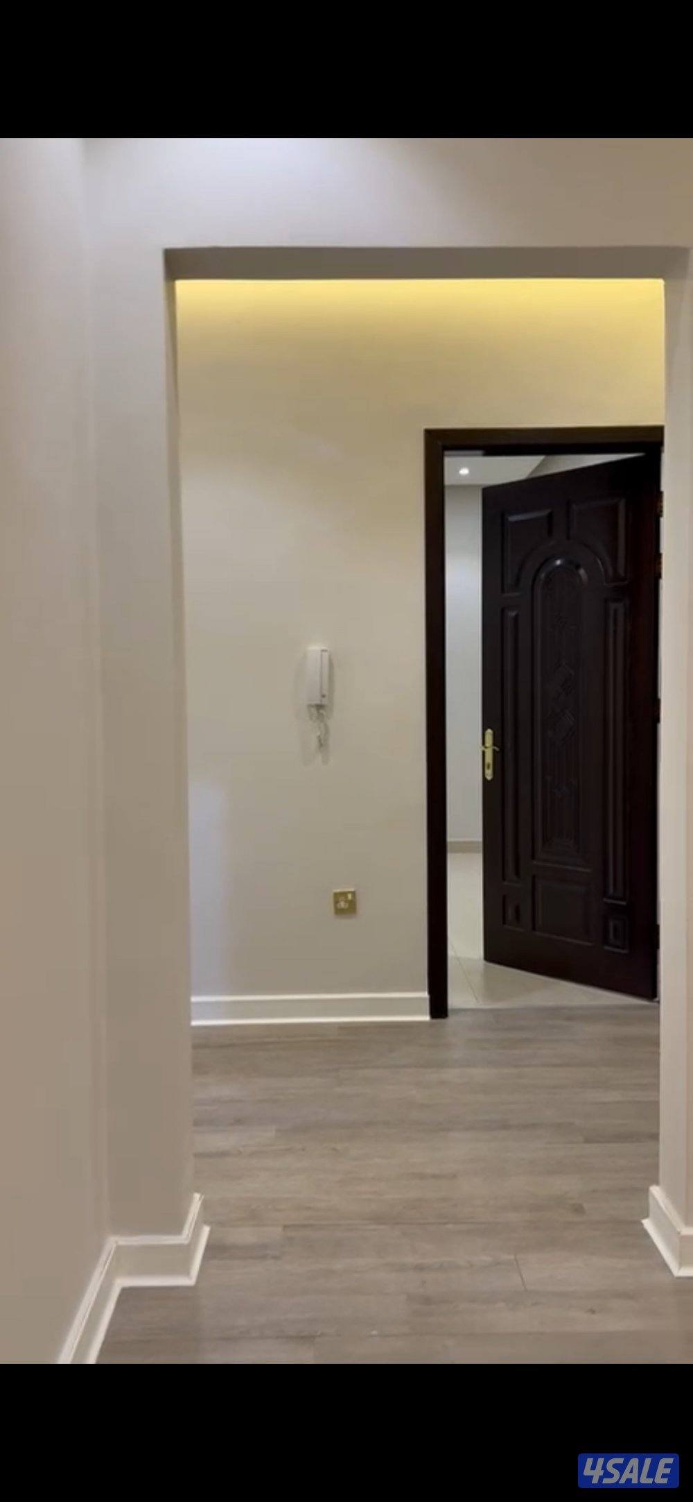 للايجار شقه شمال غرب الصليبيخات ق2 شارع 219 قسيمه 6481