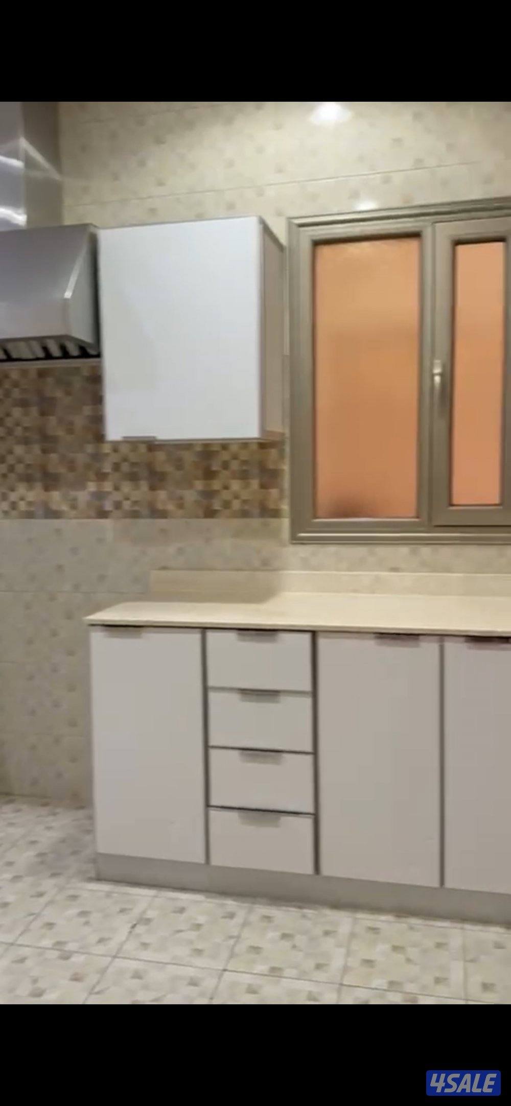 للايجار شقه شمال غرب الصليبيخات ق2 شارع 219 قسيمه 6482