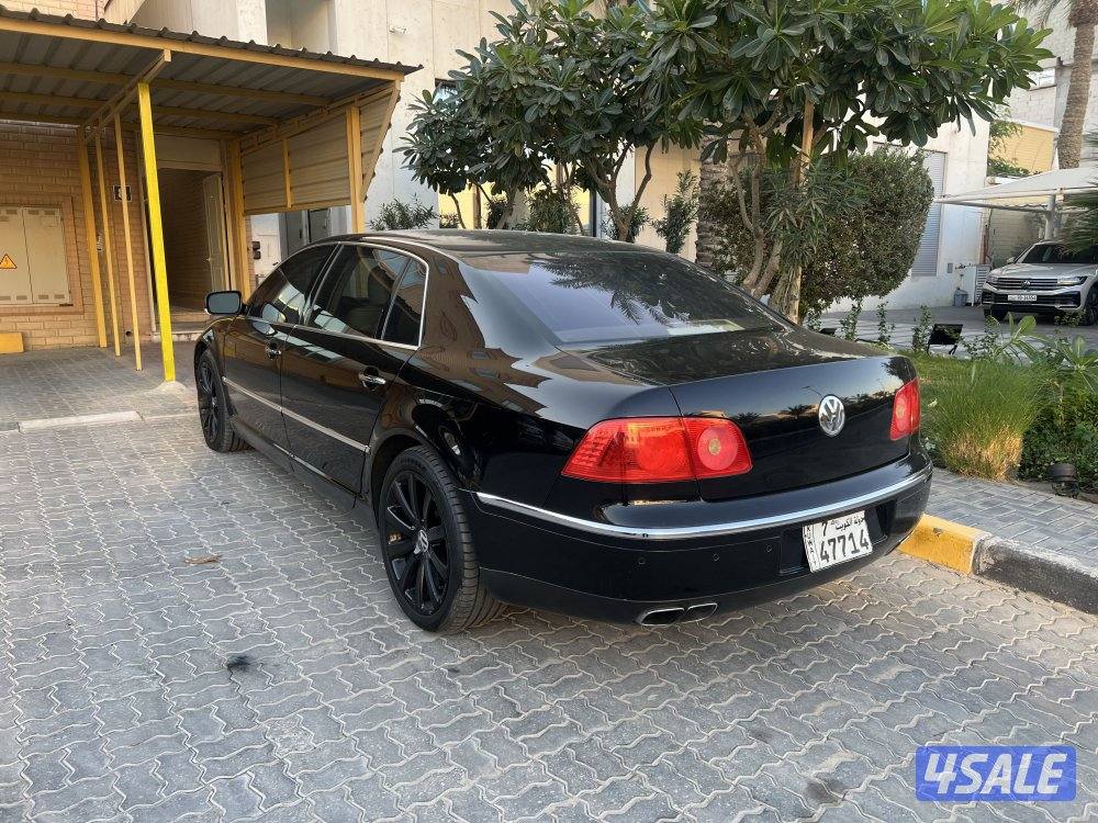 فولكسفاغن ڤيتون موديل ٢٠٠٦ حالة نظيفه وممتازه مواصفات خاصة ونادر0