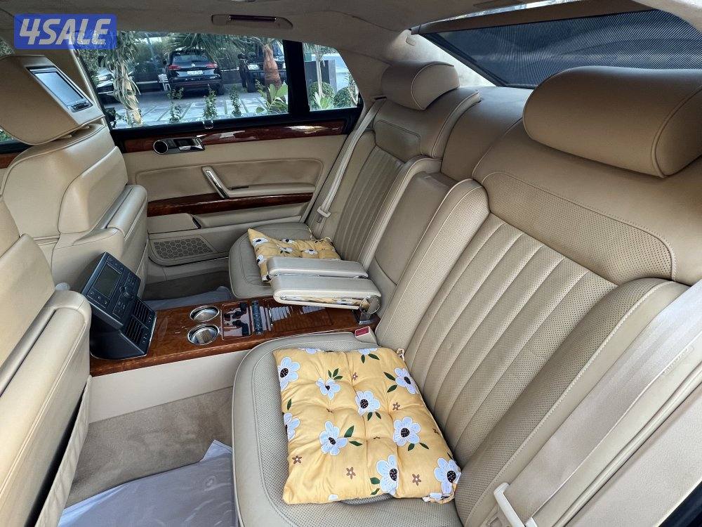 فولكسفاغن ڤيتون موديل ٢٠٠٦ حالة نظيفه وممتازه مواصفات خاصة ونادر11