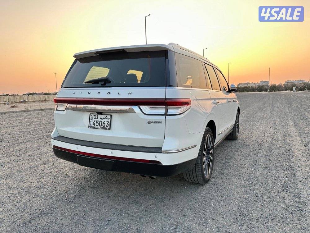 لينكولن نافيجيتور Presidential موديل بحالة الوكالة1