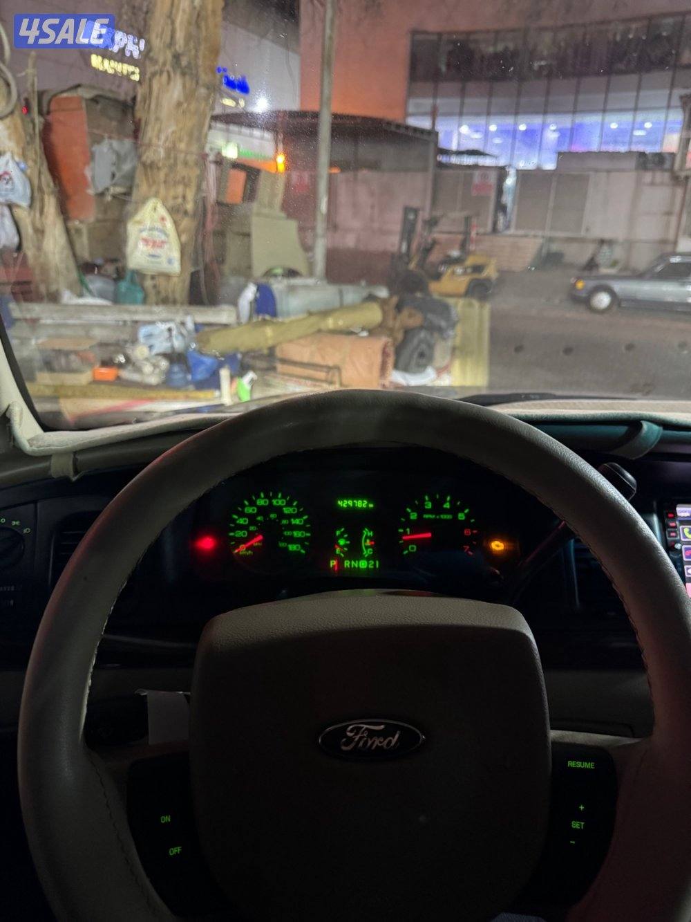 فورد فكتوريا 20116