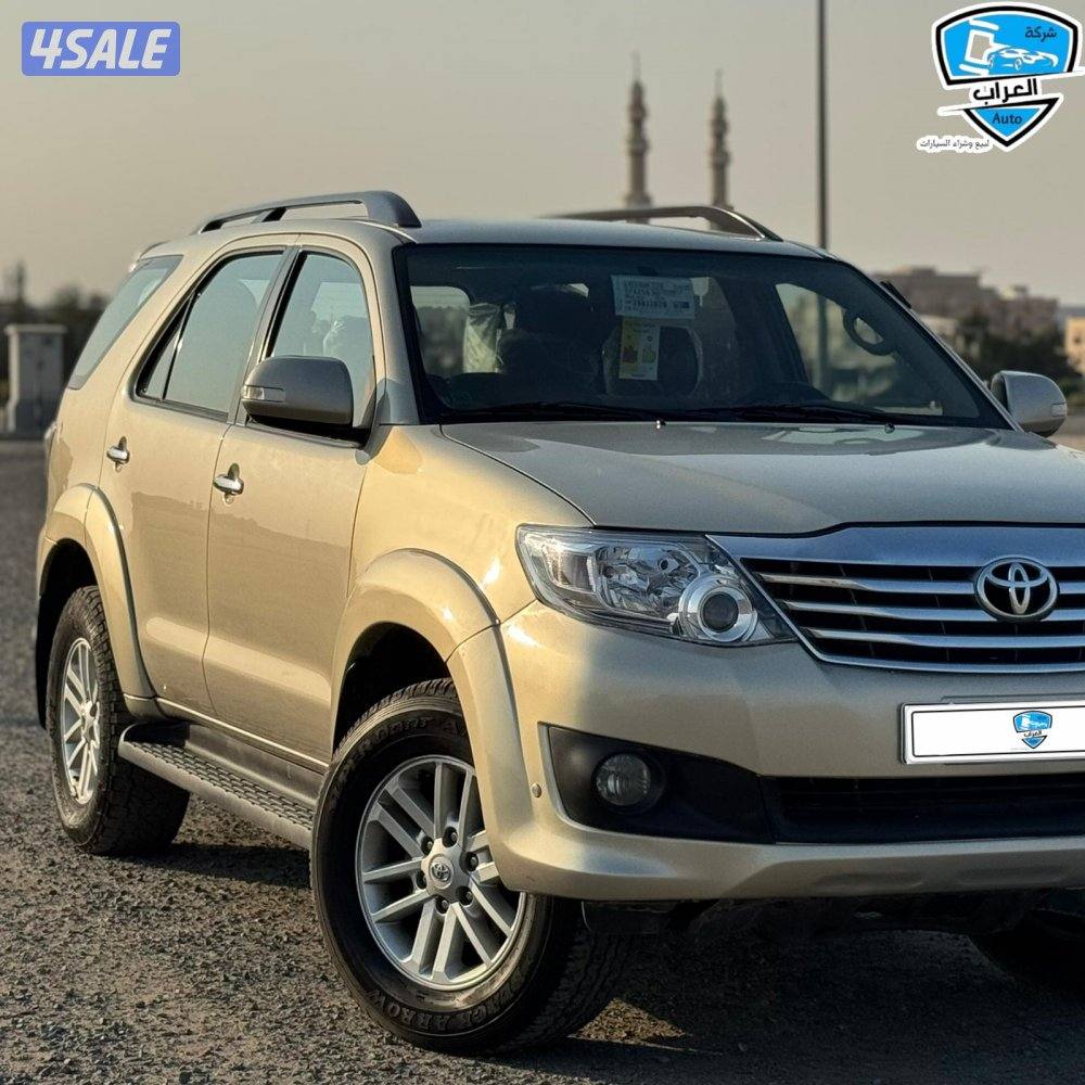 تويوتا  فورتنر  20143