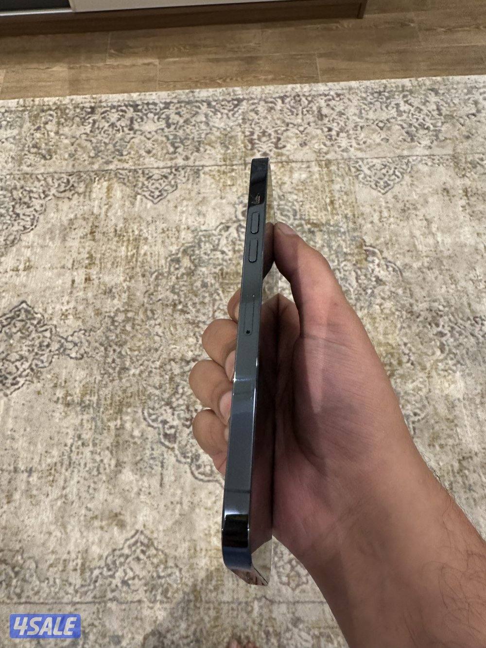 iPhone 12 pro max 256 GB blue2