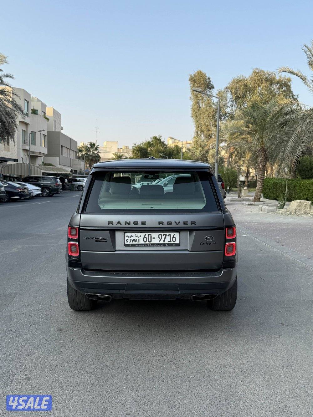 رنج روفر فوج وارد الغانم  8 سلندر1
