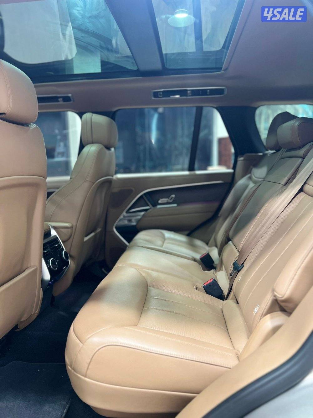 رنج روفر موديل 2022 ماشي 36 الف صبغ الوكالة حماية فل بدي بحالة نادرة8