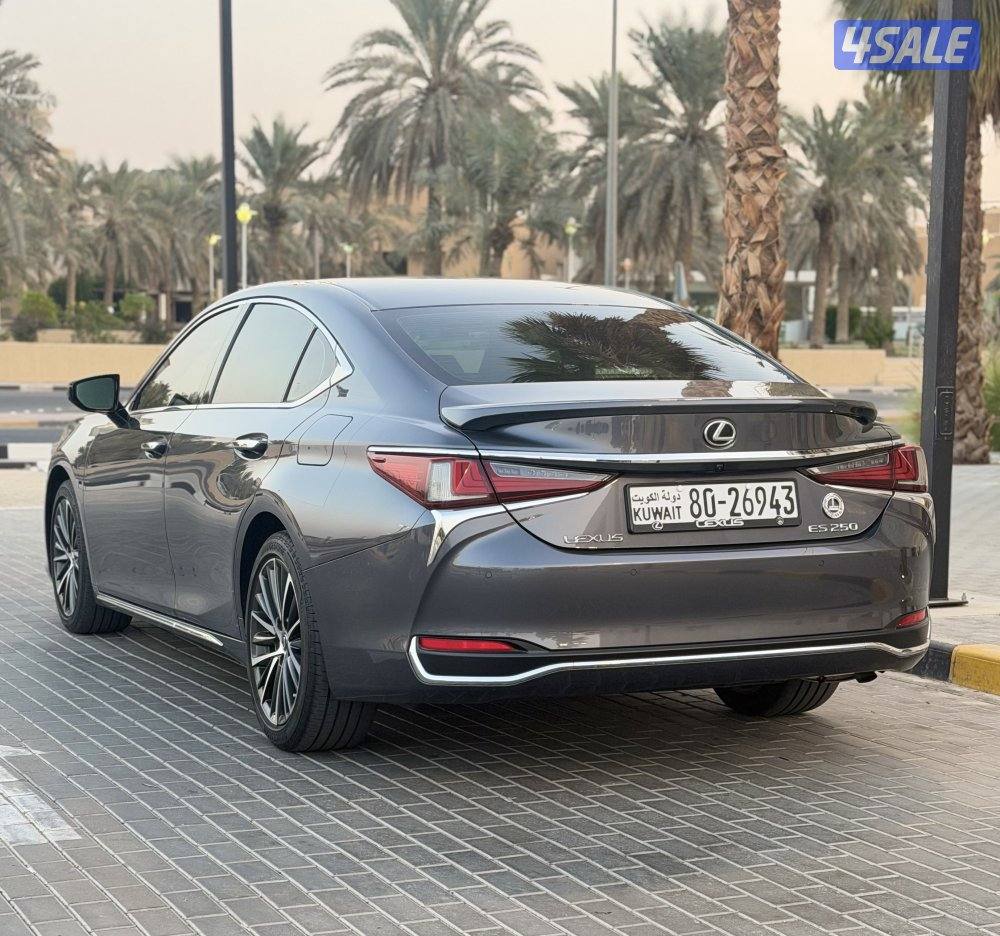 ES 250 كامل المواصفات 20232
