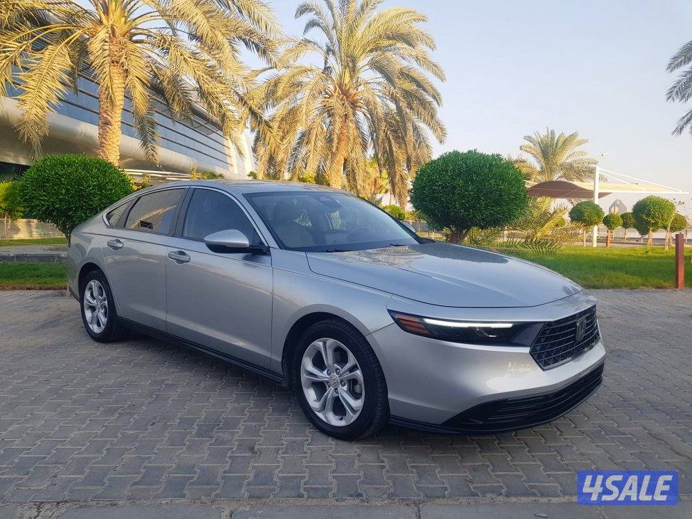 للبيع هوندا اكورد موديل 2023 عداد 24 ألف كيلو0