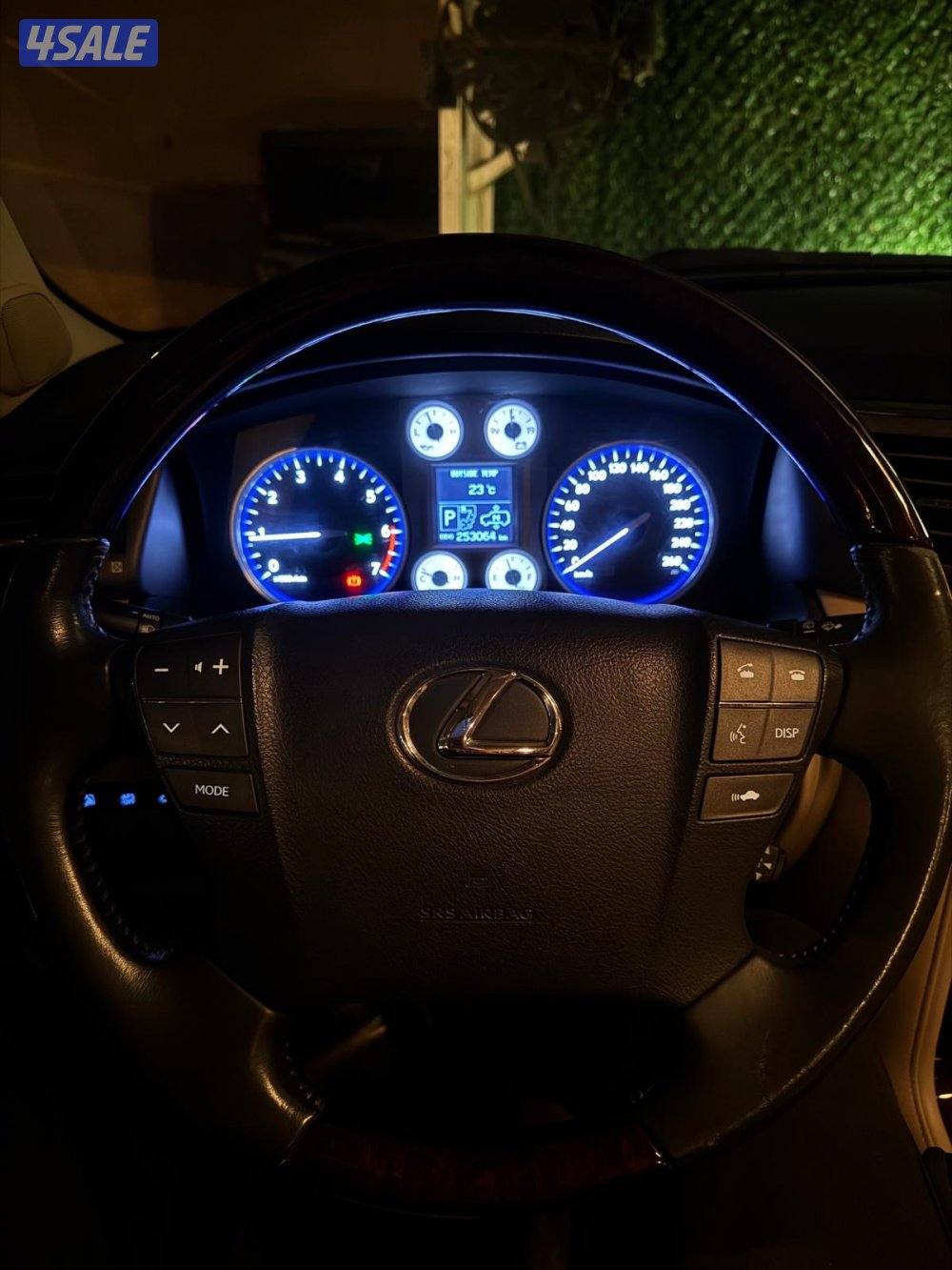 جيب لكزس LX 570 - (صبغ الوكالة )4