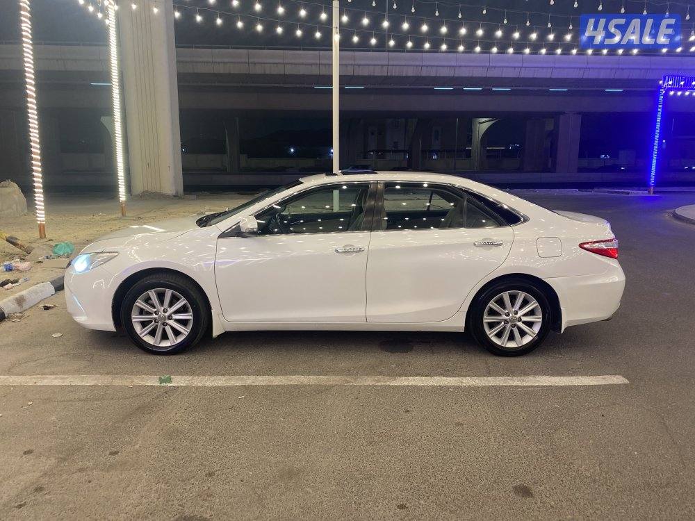 للبيع كامري ٢٠١٦0