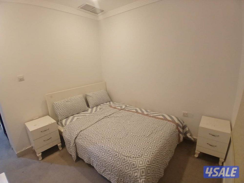 شقه مفروش الايجار ٢ غرفه وصاله ٢ حمام ومطبخ7