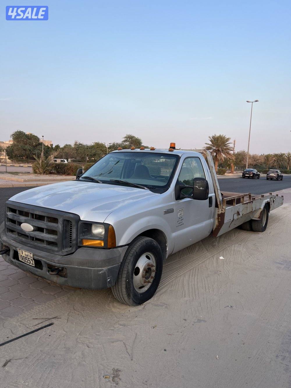للبيع سطحه f-3502