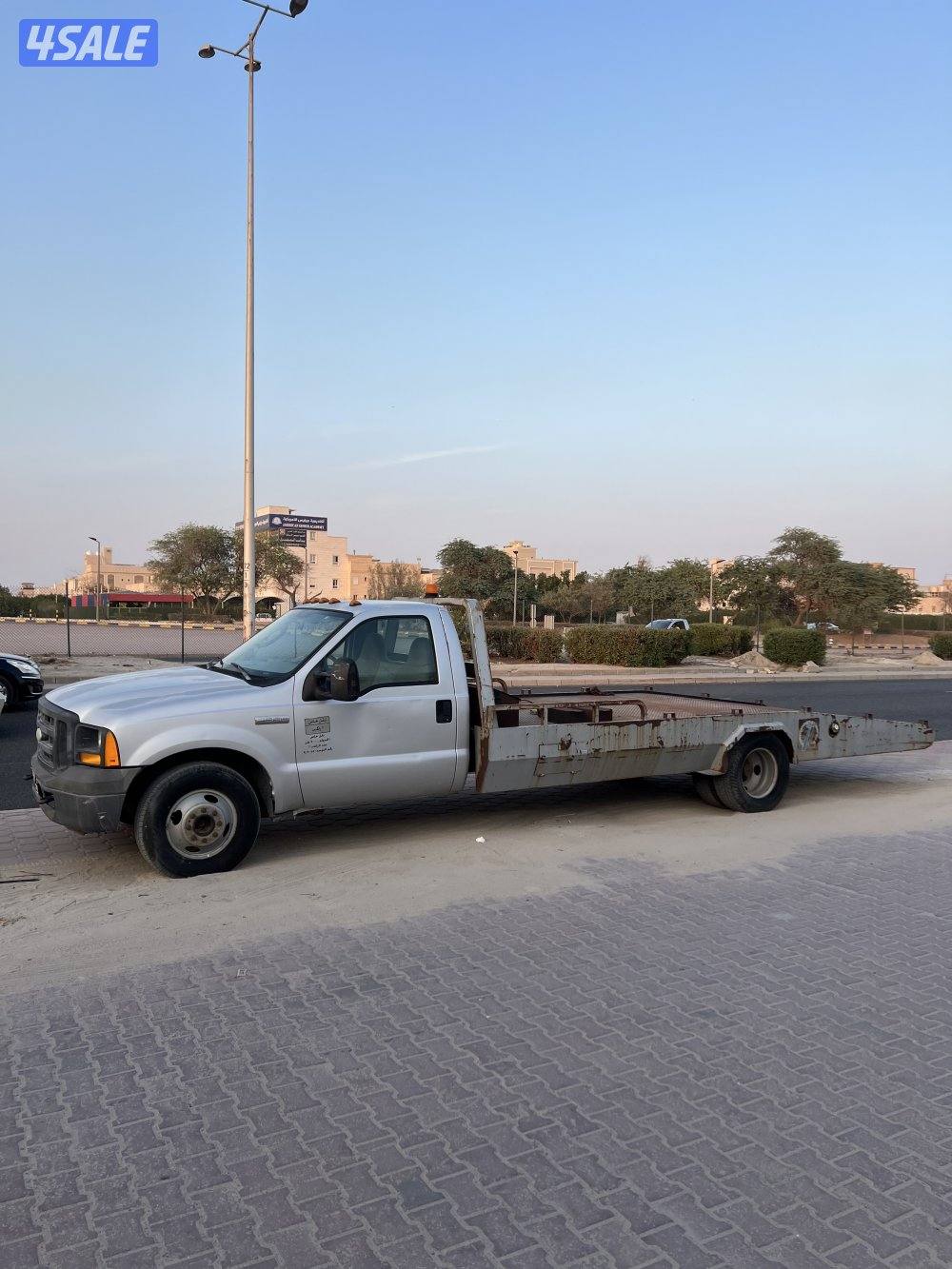 للبيع سطحه f-3504