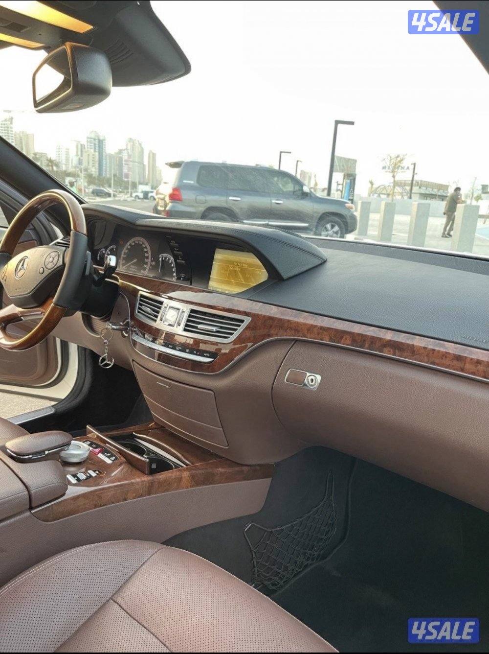 للبيع مرسيدس S3509