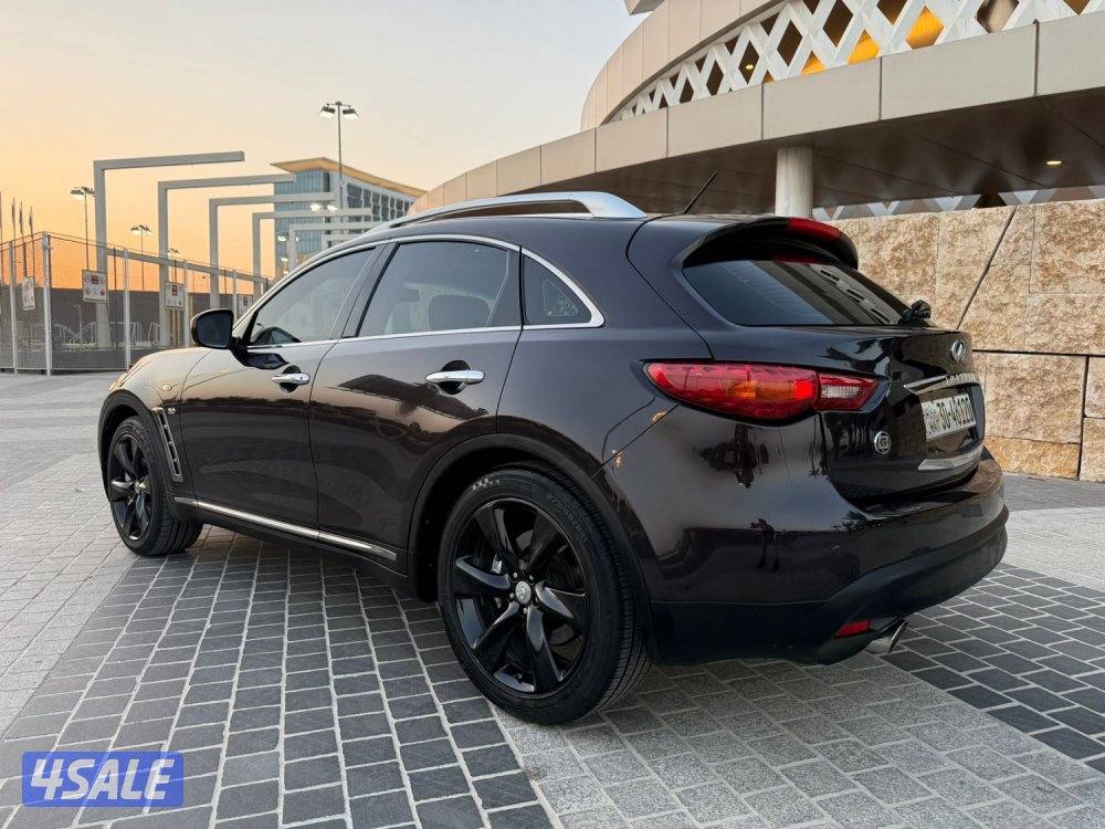 أنفنتي // QX 70 S // 2014  //5