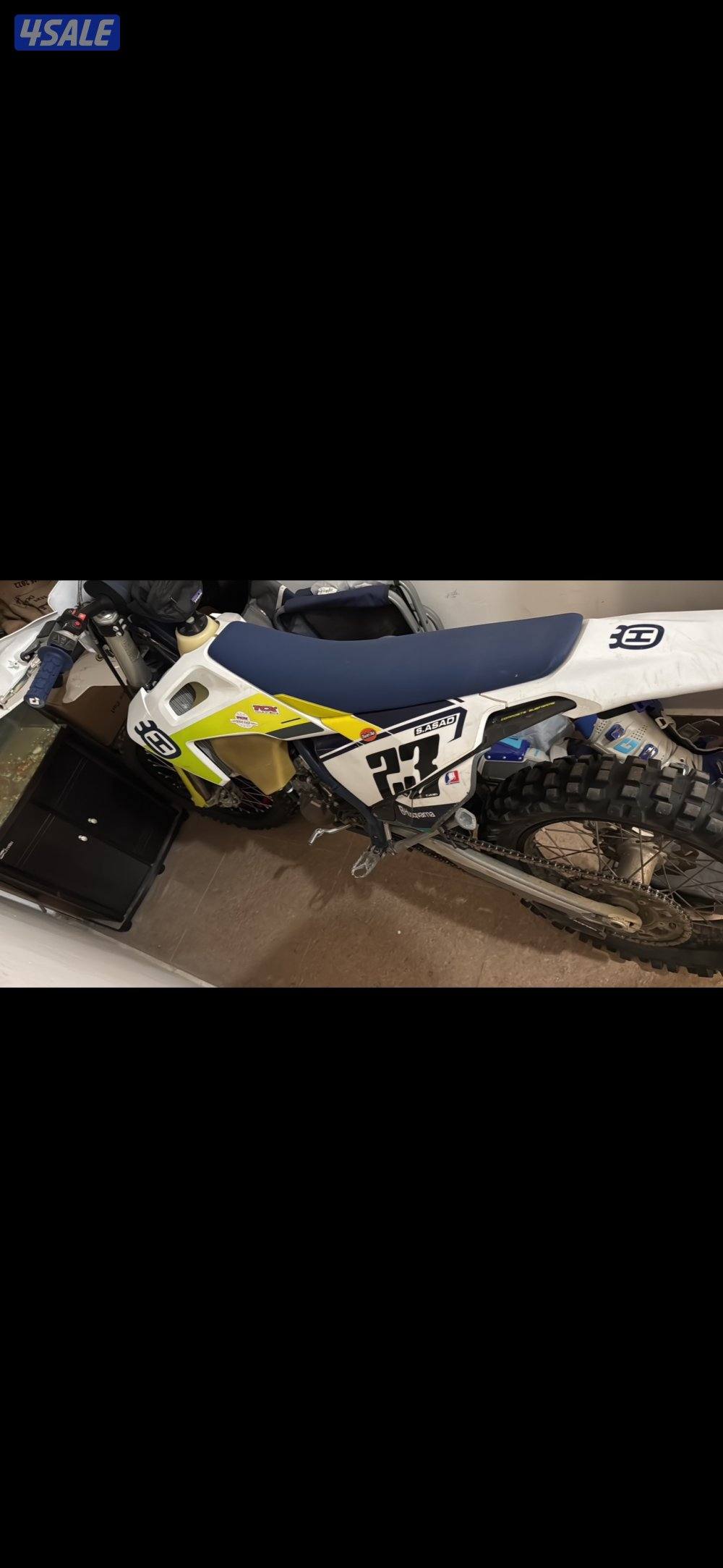 للبيع هاسكافارنا FX4500