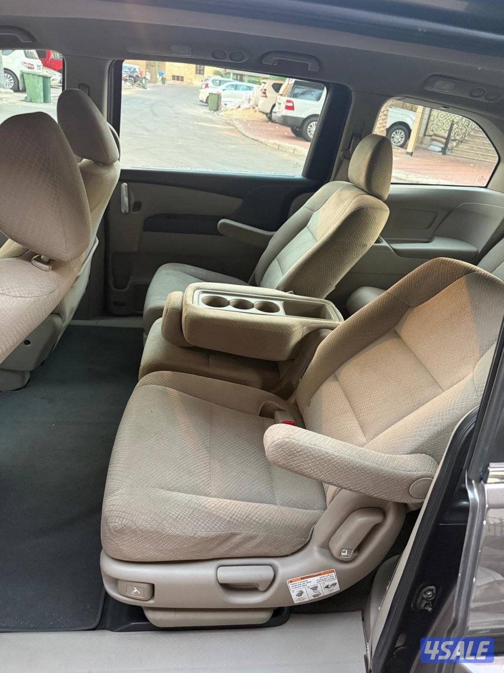 للبيع هوندا اوديسي ٢٠١٤ الحاله ممتازه6