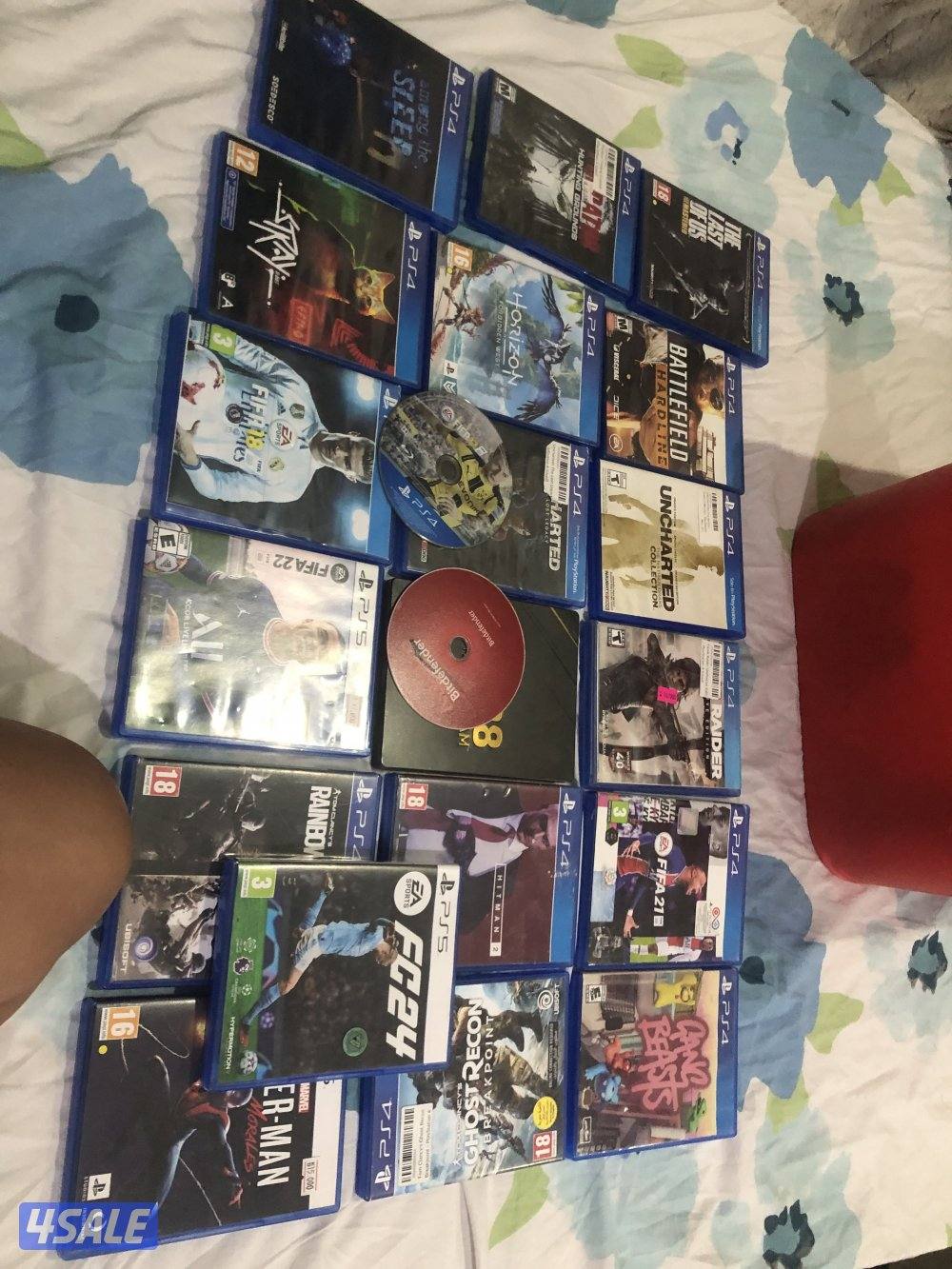 PS5 very good condition and8