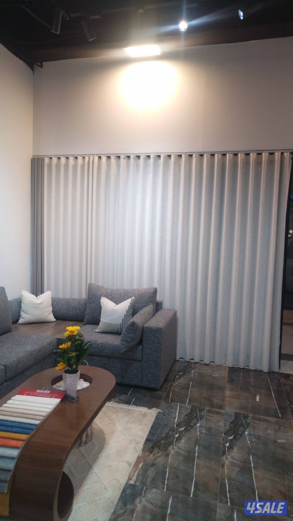 فني تفصيل ستائر وفك وتركيب جميع انواع الستائر الكويت5