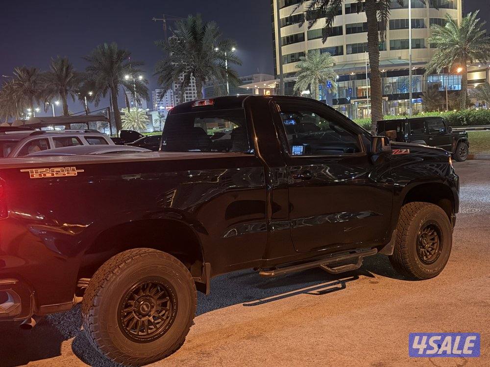 للبيع سلفرادو 2021 تريل بوس أو بدل مع تاهو LTZ0