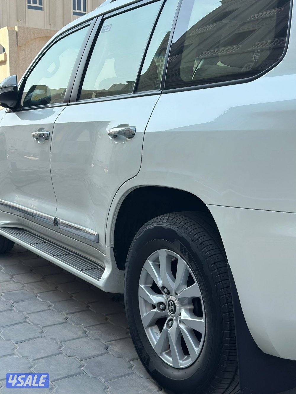 للبيع لاند1