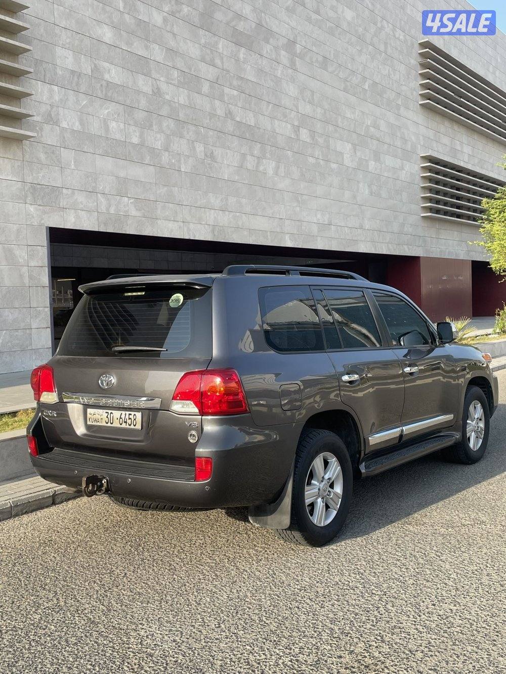 لاند كروز وارد الساير 20131