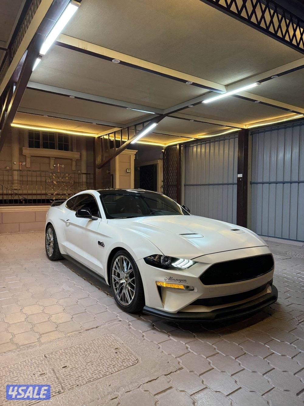 للبيع فورد موستنق ممشى 20 الف0