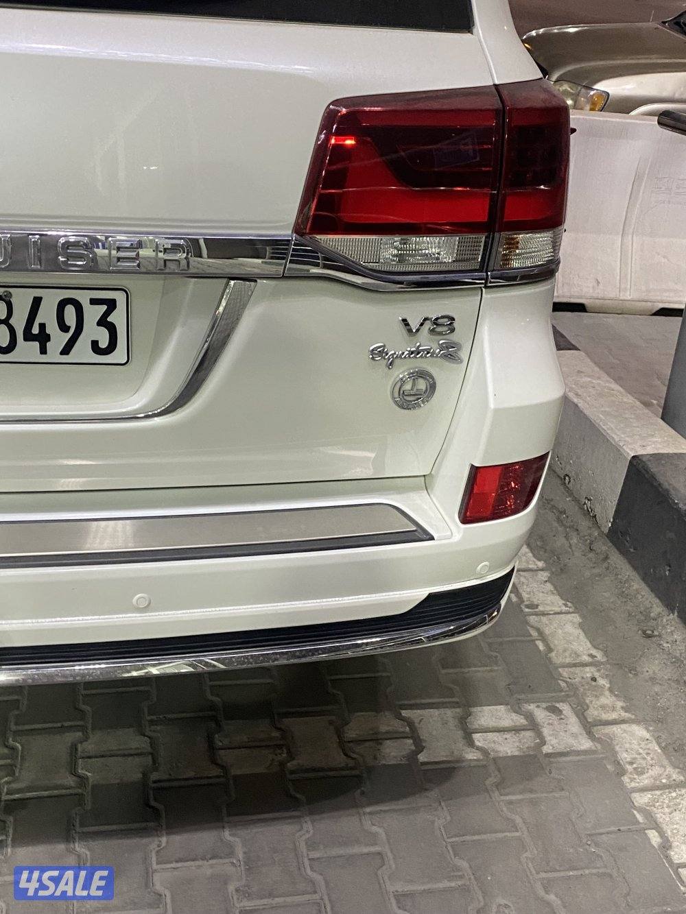 لاند كروزر جنشغتر الفل كل الاضافات وكاله2021 شرط الفحص من الى1