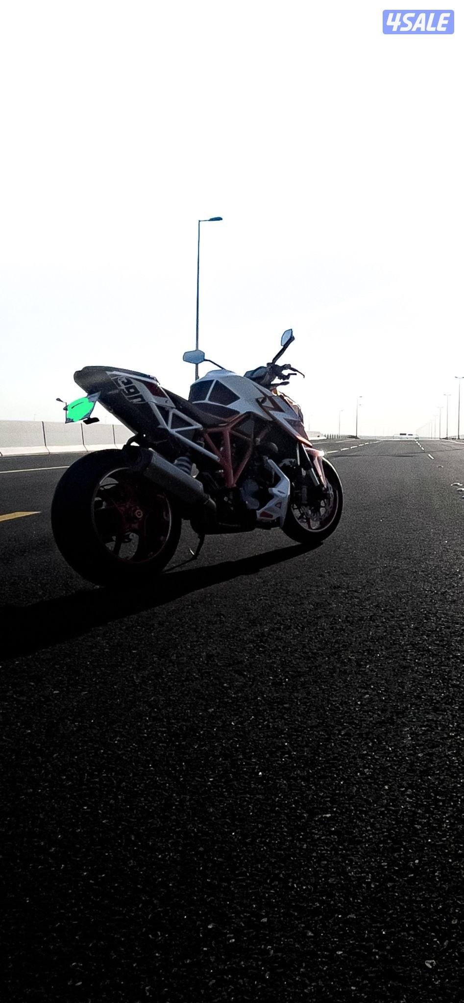 للبيع superduke 12900