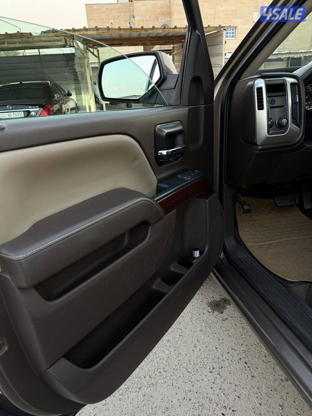 سيرا قاط عليه 12009