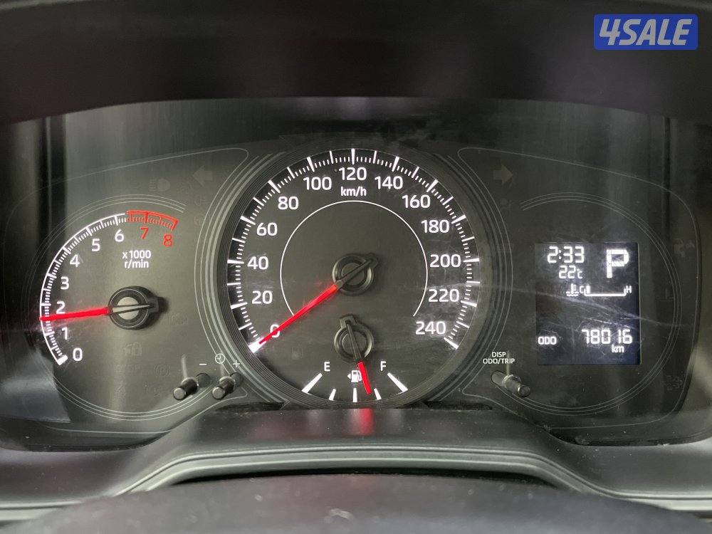 TOYOTA COROLLA 22F04T-L_U4