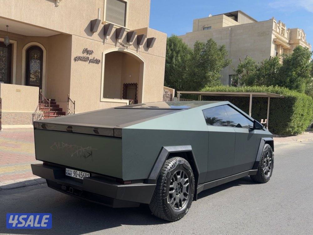 للبيع سايبر بيست فاونديشن4