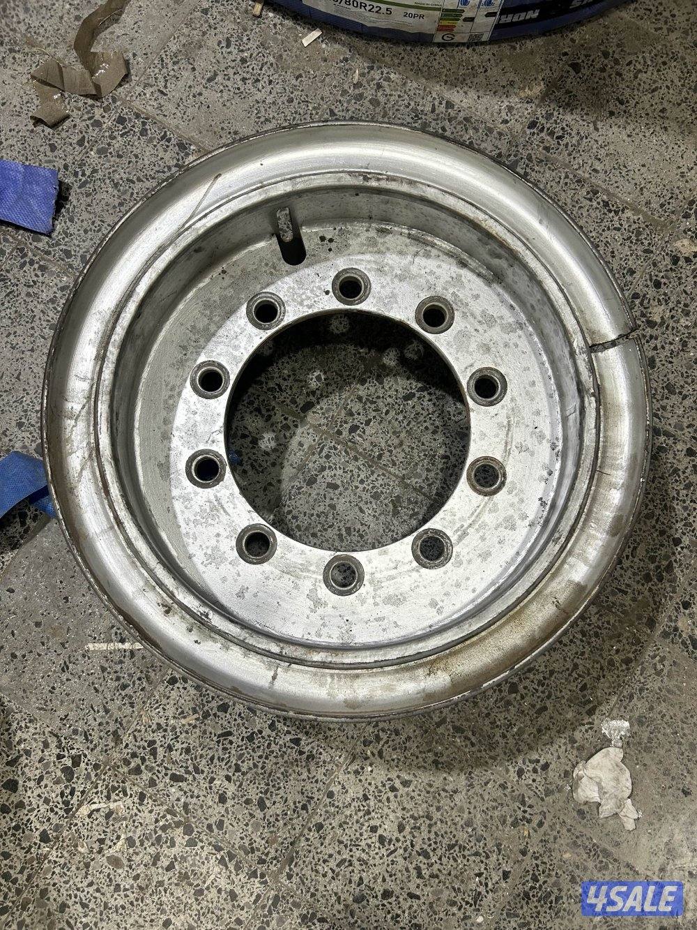 تواير شاحنات جميع المقاسات14