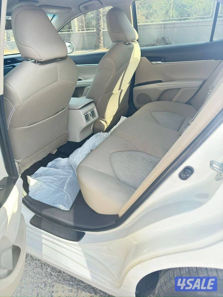 كامري 2019صبغ الوكاله عدا قطعه شرط الفحص بالكامل7