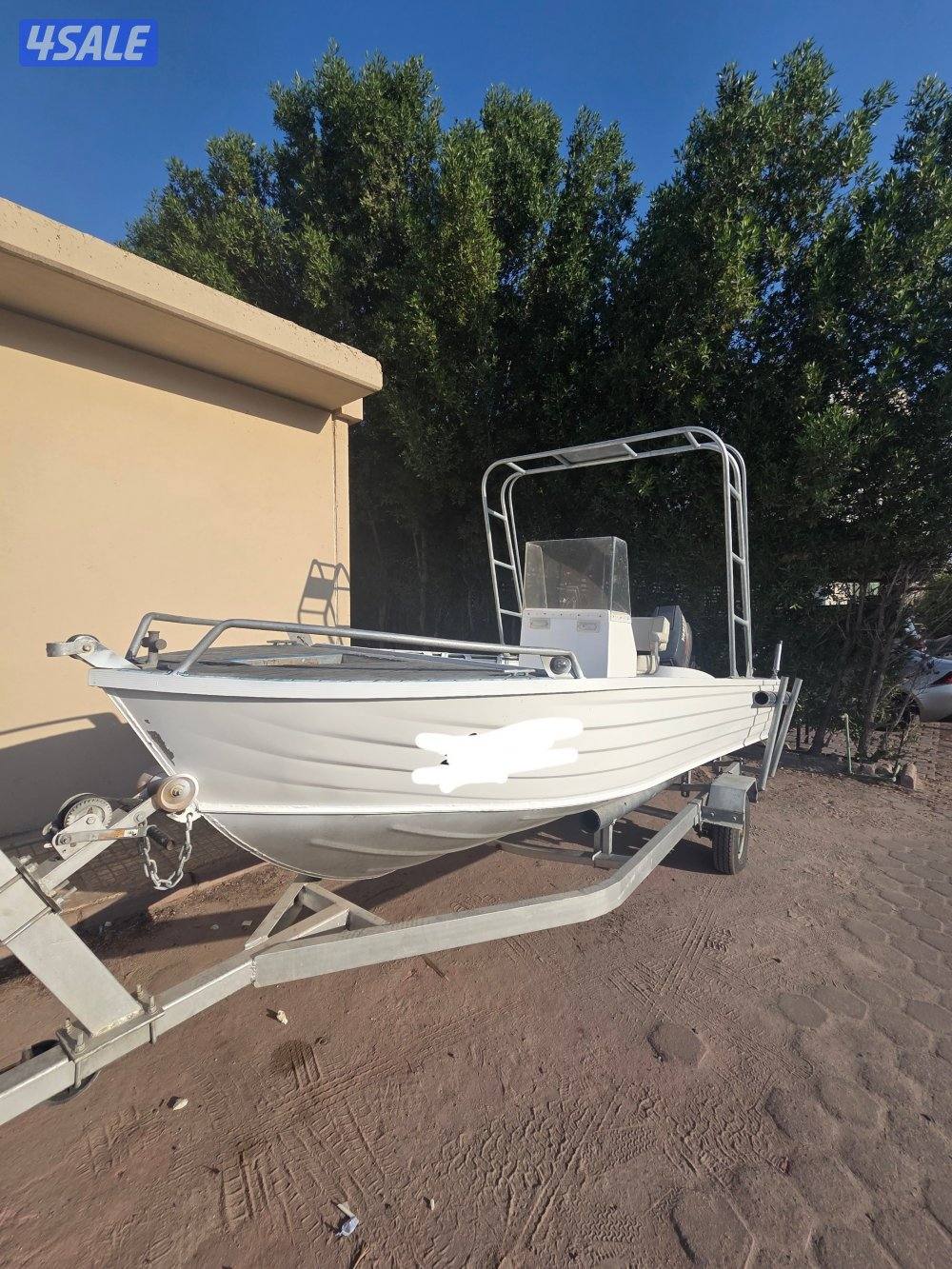 للبيع قرف ١٦ قدم المنيوم0