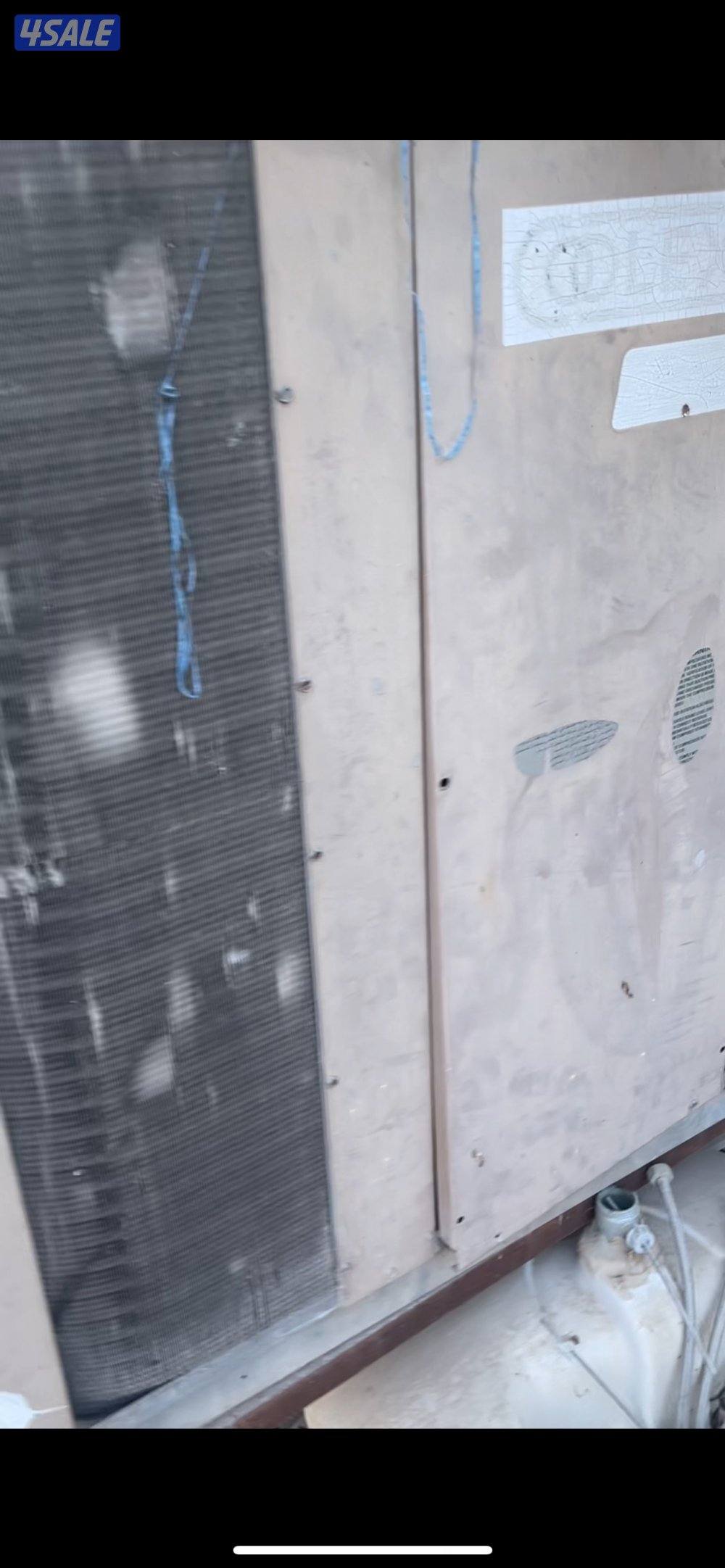 للبيع تكييف ١٠ طن2