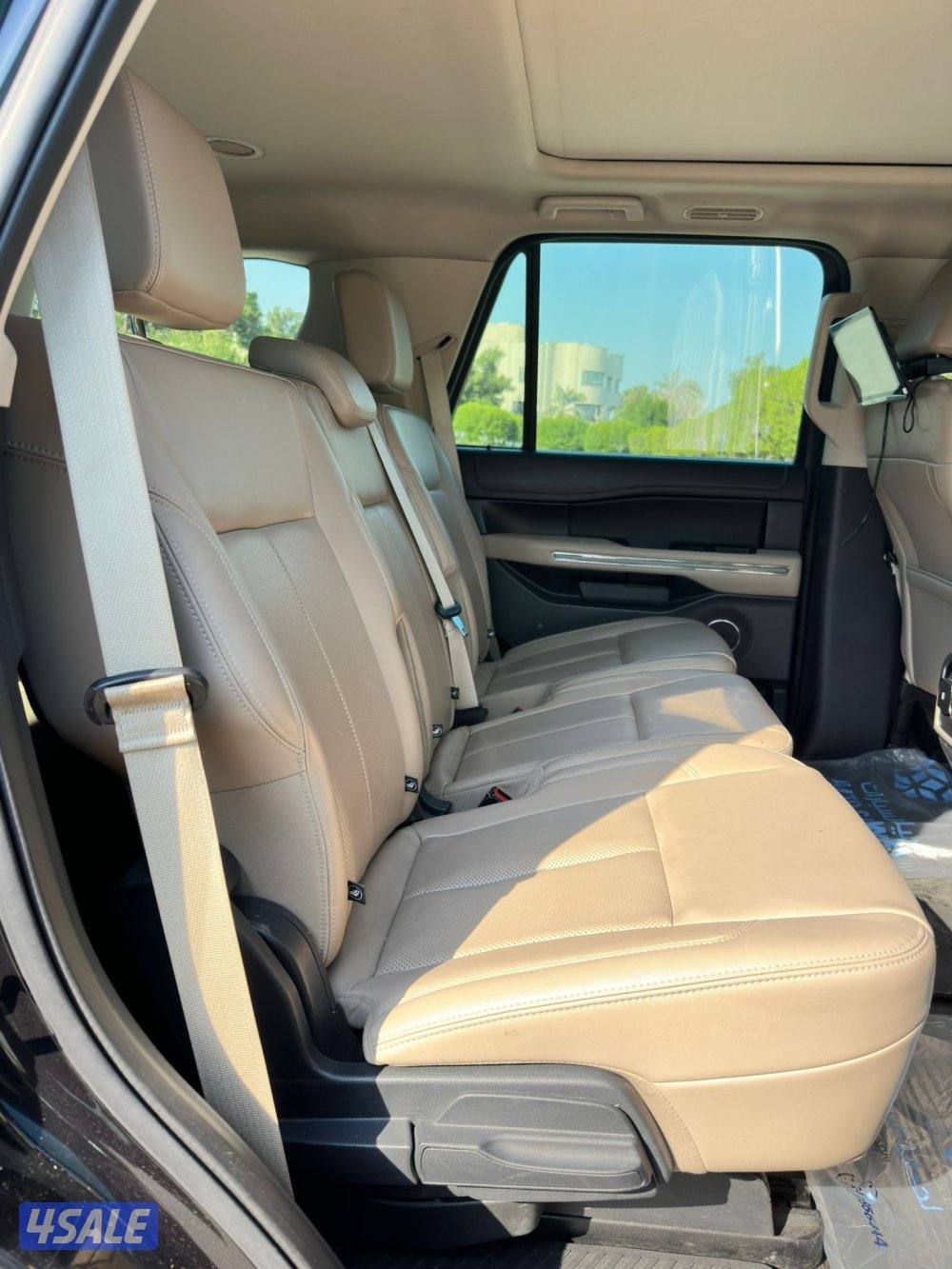 اكسبيديشن
XLT 
عداد 59 الف12