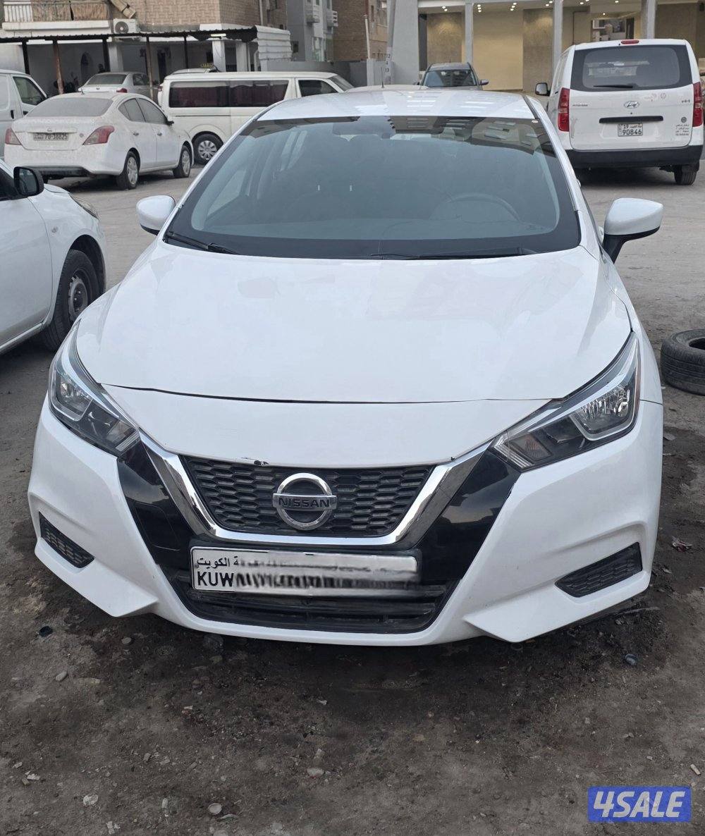للبيع سيارات نيسان صنى .0