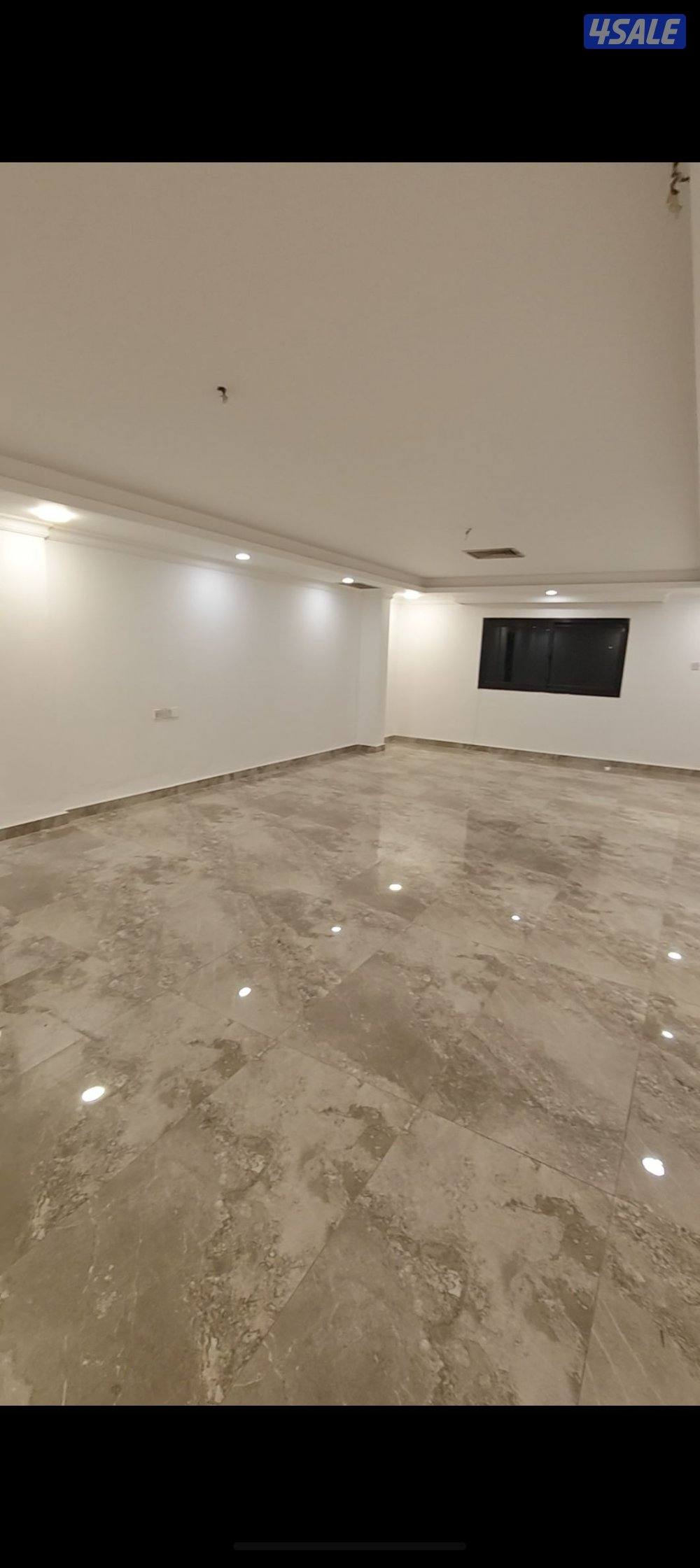 للإيجار دور ثاني في سلوى ٤٧٠ د.ك1