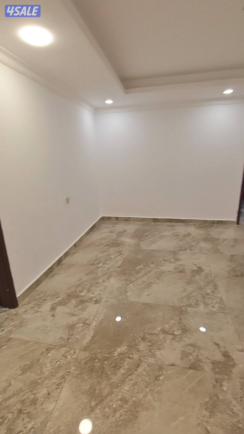 للإيجار دور ثاني في سلوى ٤٧٠ د.ك2